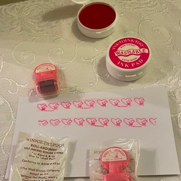 1996 Classic Winnie the Pooh Roll Around Self  Inking Roller Stamp Piglet New - Picture 6 of 12